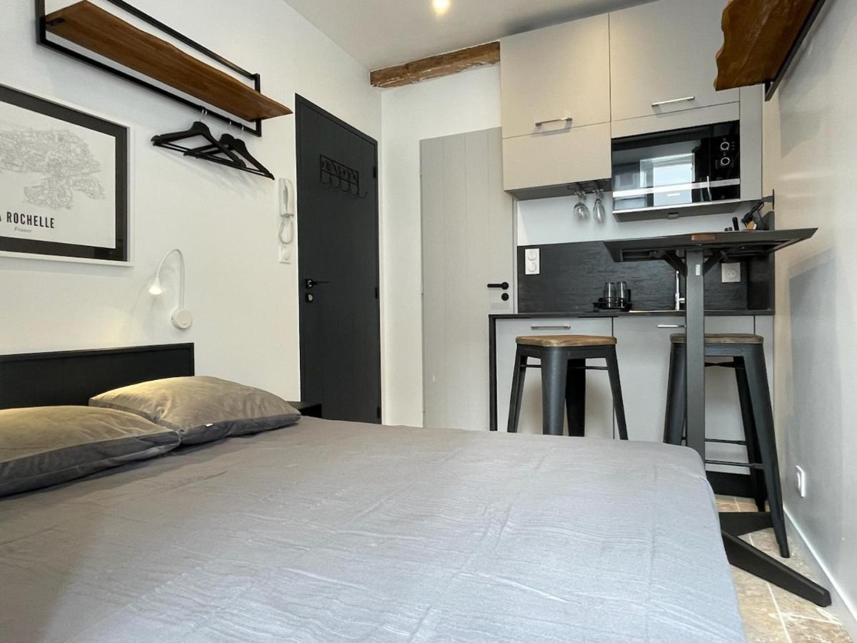 Petite Chambre Amenagee Avec Cuisine St Louis 3 La Rochelle  Dış mekan fotoğraf